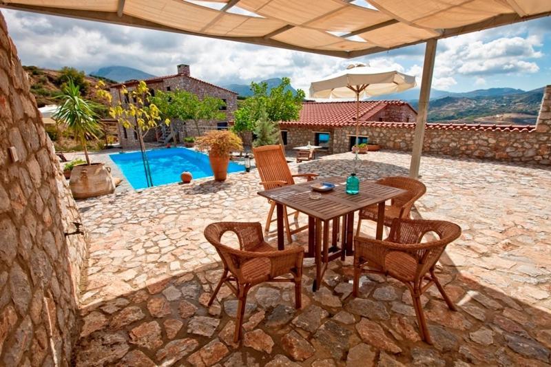 Aoritis Villas Lampini Rum bild